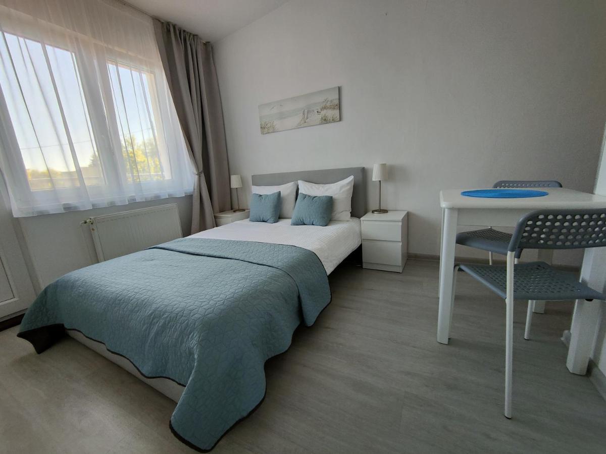 Pokoje U Wojtka Z Widokiem Na Zatoke Swarzewo Ngoại thất bức ảnh